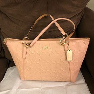🐲🌸🌺🌷🐉🎋🍀Coach debossed large Ava tote
